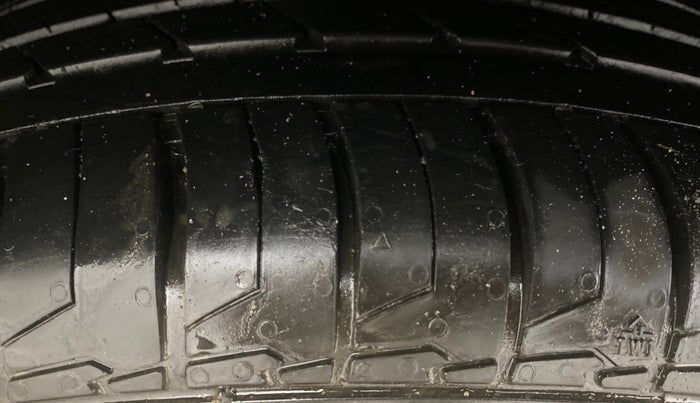 2025 KIA SYROS HTX Plus (O) 1.5 Diesel 6AT, Diesel, Automatic, 10,310 km, Right Rear Tyre Tread