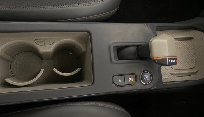 2025 KIA SYROS HTX Plus (O) 1.5 Diesel 6AT, Diesel, Automatic, 10,310 km, Gear Lever