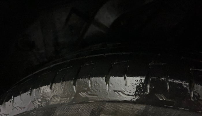 2020 Hyundai VENUE SX 1.0 TURBO, Petrol, Manual, 56,321 km, Left Rear Tyre Tread