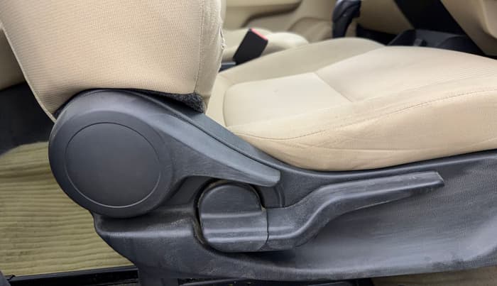 2018 Honda Amaze 1.2L I-VTEC V CVT, Petrol, Automatic, 54,023 km, Driver Side Adjustment Panel
