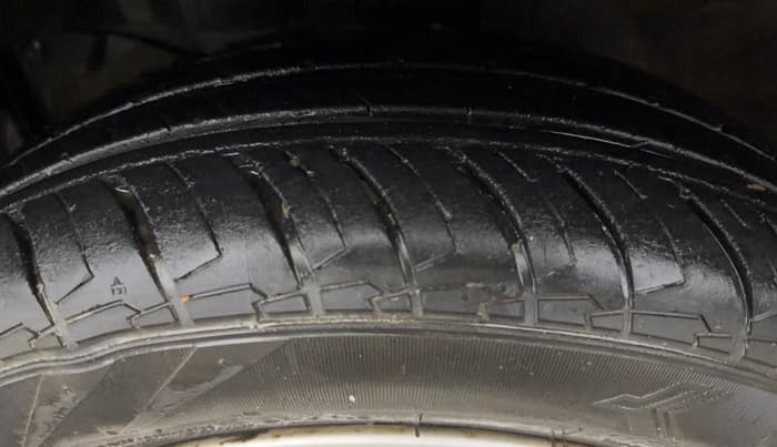 2018 Honda Amaze 1.2L I-VTEC V CVT, Petrol, Automatic, 54,023 km, Left Front Tyre Tread
