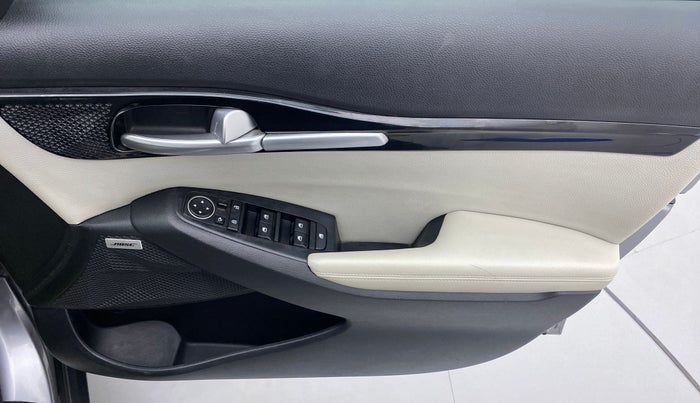 2020 KIA SELTOS HTX PLUS AT1.5 DIESEL, Diesel, Automatic, 11,476 km, Driver Side Door Panels Control
