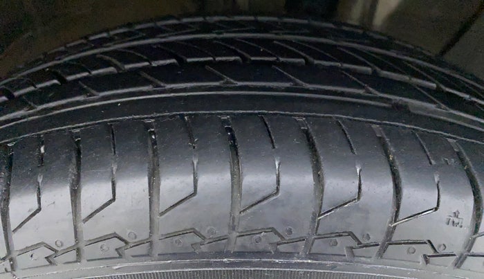 2018 Hyundai Elite i20 Magna Executive 1.2, Petrol, Manual, 91,028 km, Right Rear Tyre Tread