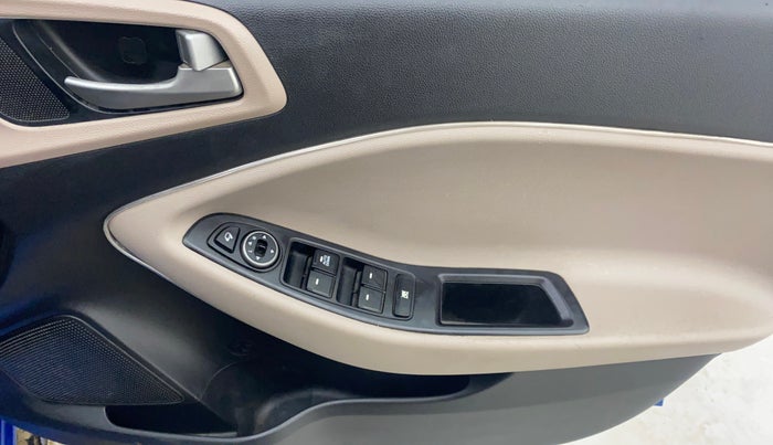 2018 Hyundai Elite i20 ASTA 1.2  CVT, Petrol, Automatic, 53,635 km, Driver Side Door Panels Control