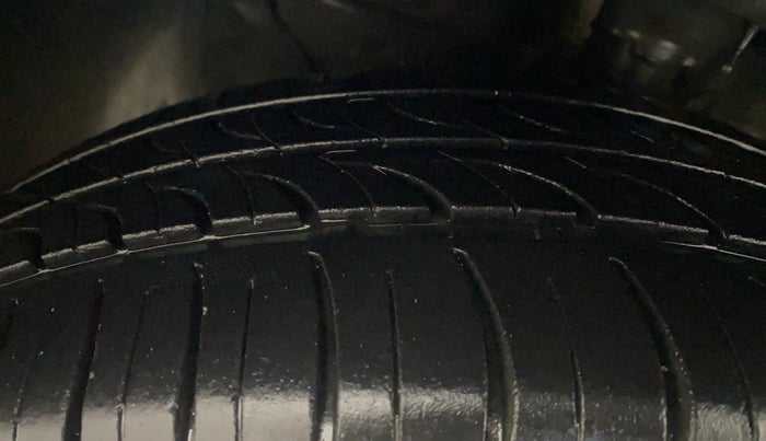 2018 Hyundai Elite i20 ASTA 1.2  CVT, Petrol, Automatic, 53,635 km, Left Front Tyre Tread