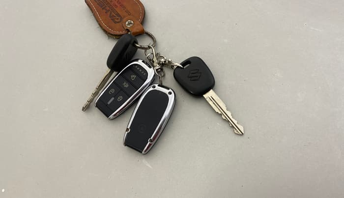 2022 Maruti Alto K10 LXI, Petrol, Manual, 16,508 km, Key Close Up