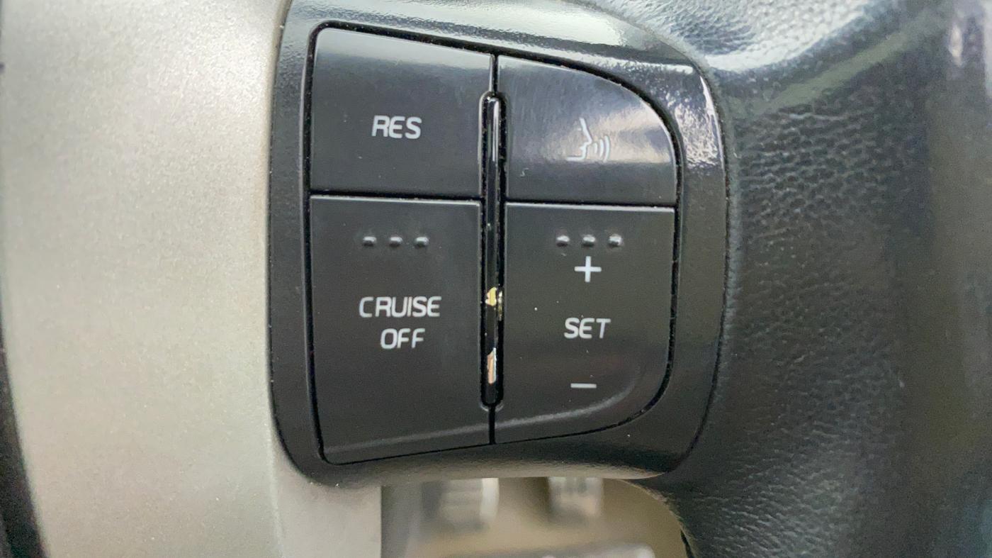 2016 Mahindra XUV500 W10 FWD, Diesel, Manual, 63,531 km, Adaptive Cruise Control