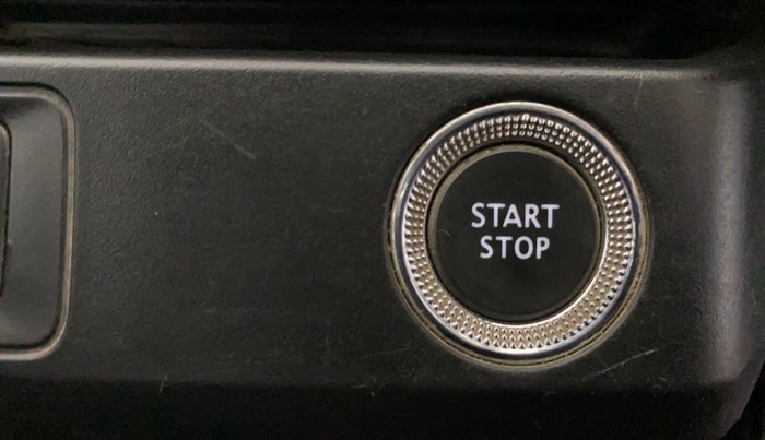 2021 Renault Kiger RXT AMT, Petrol, Automatic, 34,585 km, Keyless Start/ Stop Button