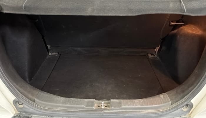 2022 Honda WR-V 1.2L I-VTEC SV MT, Petrol, Manual, 35,105 km, Boot Inside