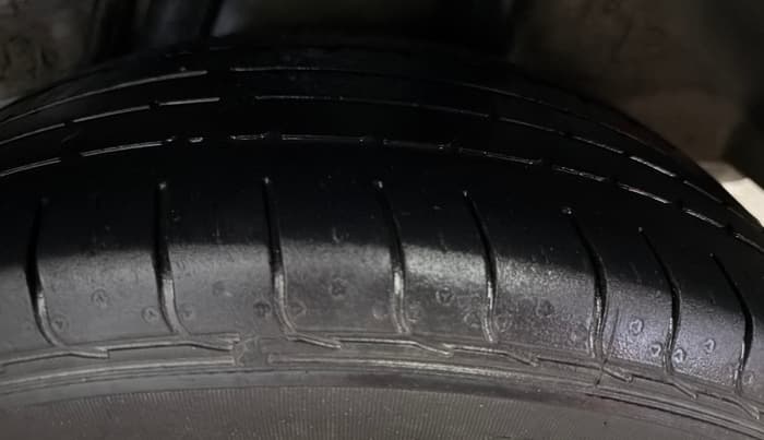 2022 Honda WR-V 1.2L I-VTEC SV MT, Petrol, Manual, 35,105 km, Left Rear Tyre Tread