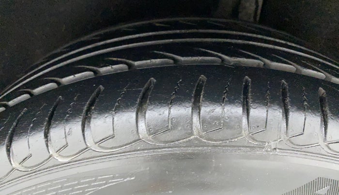 2018 Ford Ecosport 1.5 TITANIUM PLUS TI VCT AT, CNG, Automatic, 18,851 km, Left Rear Tyre Tread