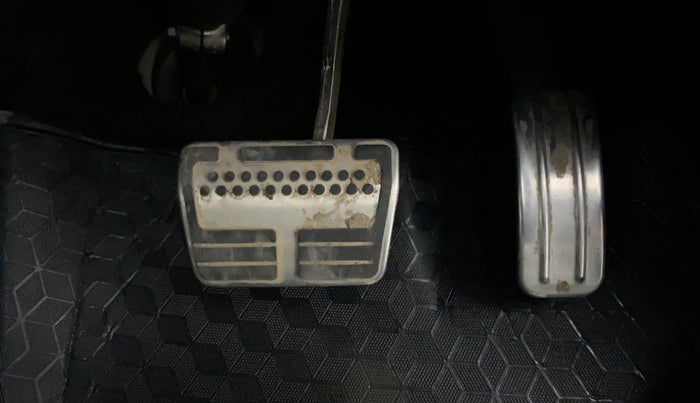 2018 Ford Ecosport 1.5 TITANIUM PLUS TI VCT AT, CNG, Automatic, 18,851 km, Pedals