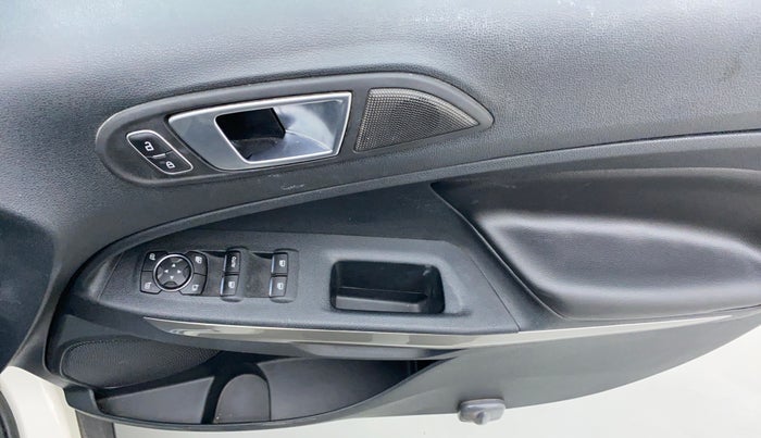 2018 Ford Ecosport 1.5 TITANIUM PLUS TI VCT AT, CNG, Automatic, 18,851 km, Driver Side Door Panels Control