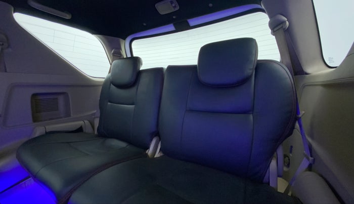 2012 Toyota Fortuner 3.0 MT 4X4, Diesel, Manual, 1,85,354 km, Third Seat Row ( optional )