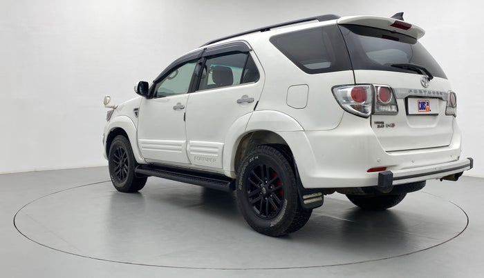 2012 Toyota Fortuner 3.0 MT 4X4, Diesel, Manual, 1,85,354 km, Left Back Diagonal