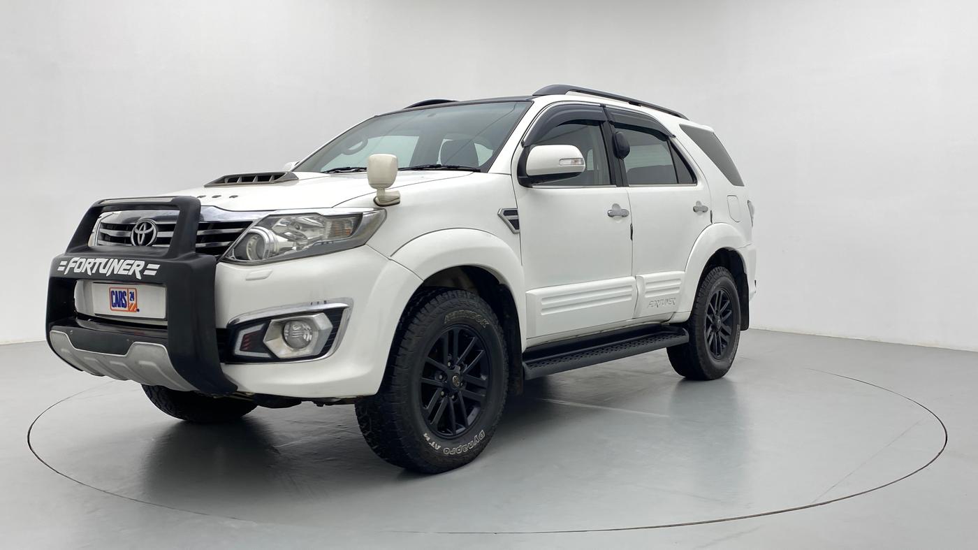 2012 Toyota Fortuner 3.0 MT 4X4, Diesel, Manual, 1,85,354 km, Left Front Diagonal