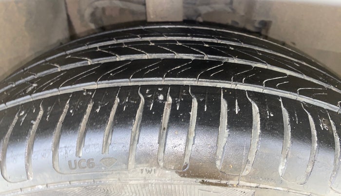 2018 Tata NEXON XZ PLUS DIESEL, Diesel, Manual, 55,424 km, Right Front Tyre Tread