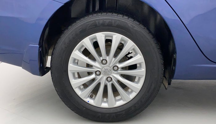 2018 Maruti Ciaz DELTA 1.5 SHVS MT PETROL, Petrol, Manual, 64,538 km, Right Rear Wheel