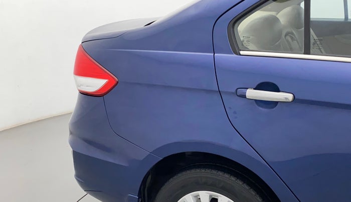 2018 Maruti Ciaz DELTA 1.5 SHVS MT PETROL, Petrol, Manual, 64,538 km, Right quarter panel - Slightly dented