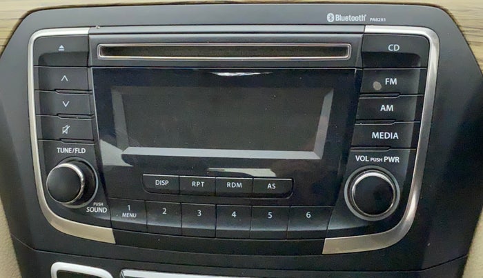 2018 Maruti Ciaz DELTA 1.5 SHVS MT PETROL, Petrol, Manual, 64,538 km, Infotainment system - Display is damaged