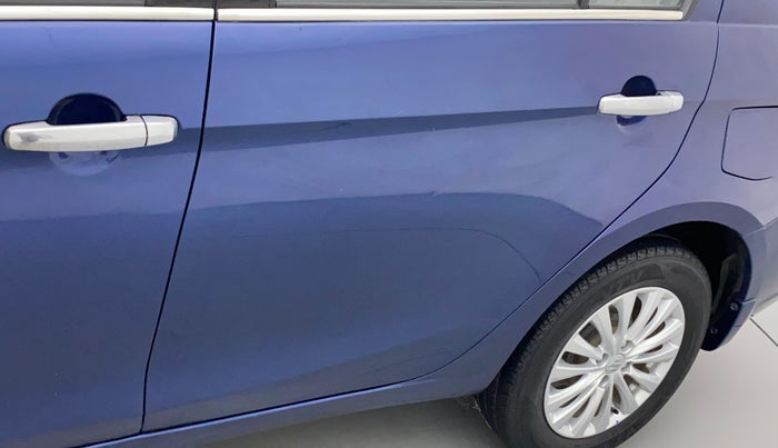 2018 Maruti Ciaz DELTA 1.5 SHVS MT PETROL, Petrol, Manual, 64,538 km, Rear left door - Slight discoloration