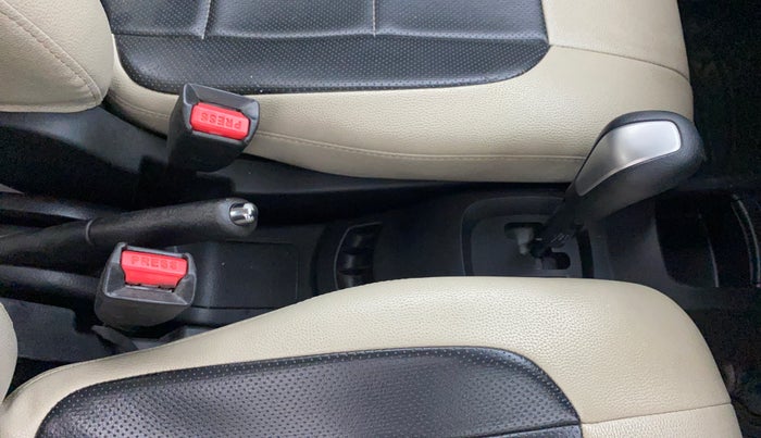 2016 Maruti Wagon R 1.0 VXI AMT, Petrol, Automatic, 49,802 km, Gear Lever