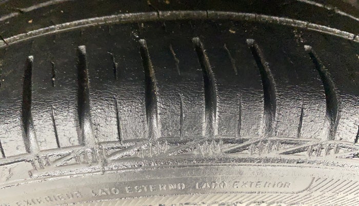 2014 Honda Amaze 1.2L I-VTEC VX AT, Petrol, Automatic, 63,431 km, Left Rear Tyre Tread