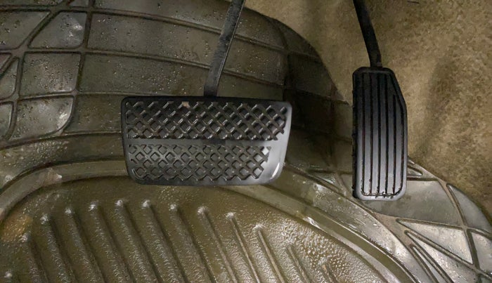 2014 Honda Amaze 1.2L I-VTEC VX AT, Petrol, Automatic, 63,431 km, Pedals