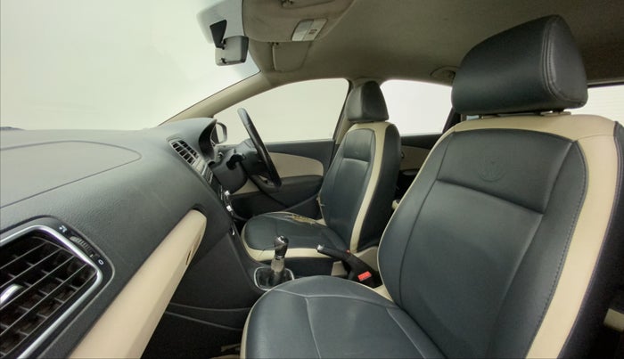 2012 Volkswagen Polo HIGHLINE1.2L DIESEL, Diesel, Manual, 85,034 km, Right Side Front Door Cabin