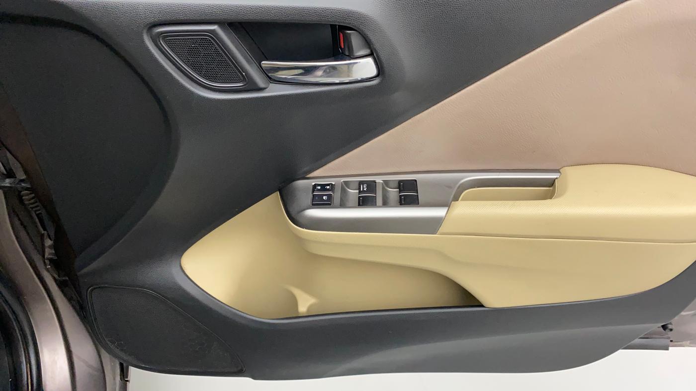 2015 Honda City 1.5L I-VTEC V MT, Petrol, Manual, 77,255 km, Driver Side Door Panels Control