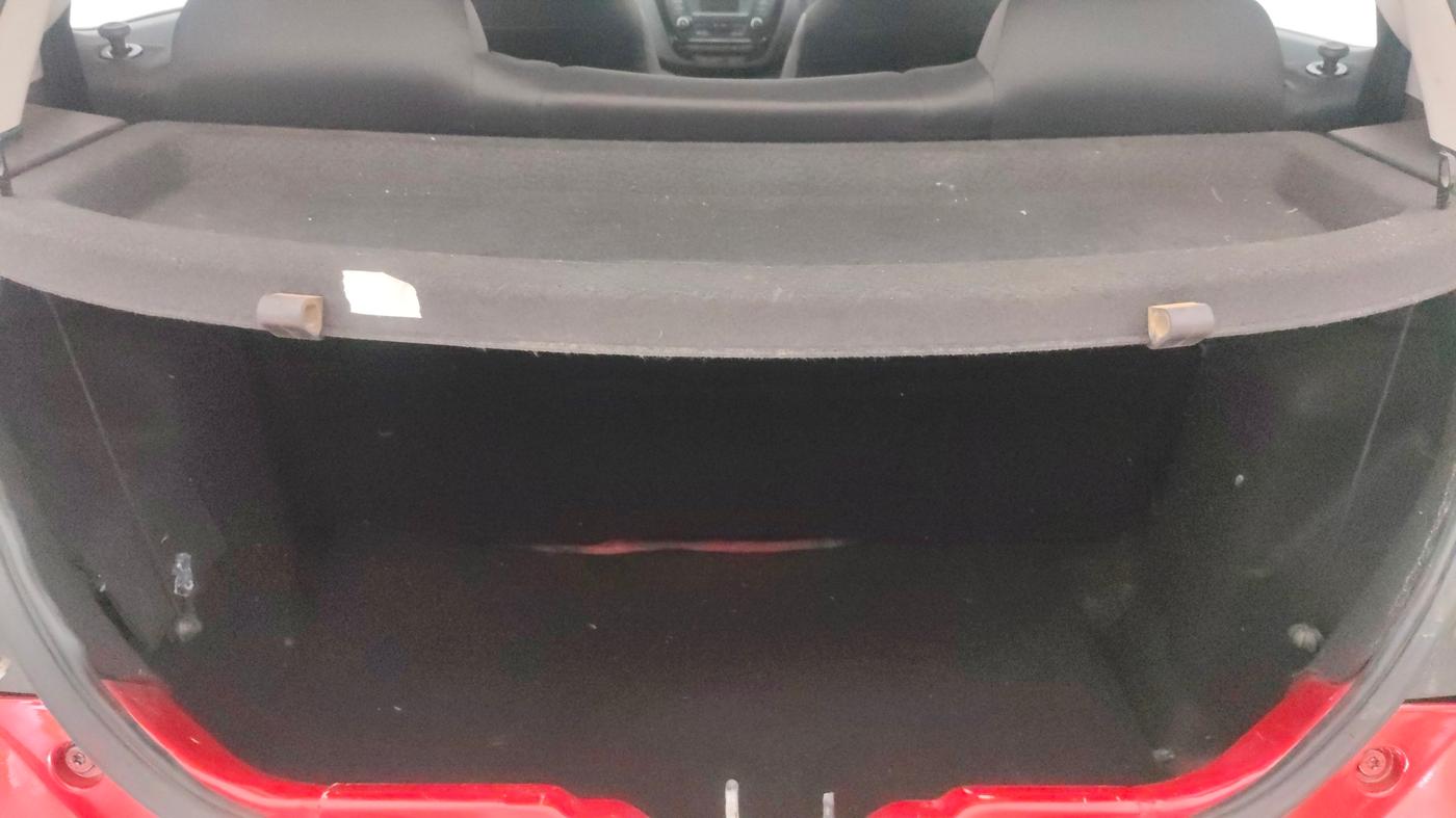 2018 Tata Tiago XT DIESEL, Diesel, Manual, 91,607 km, Boot Inside