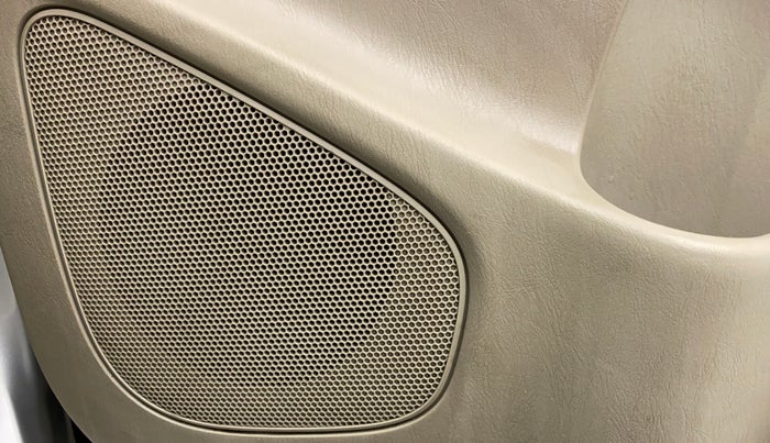 2014 Toyota Innova 2.5 GX 7 STR LIMITED EDITION, Diesel, Manual, 85,512 km, Speaker