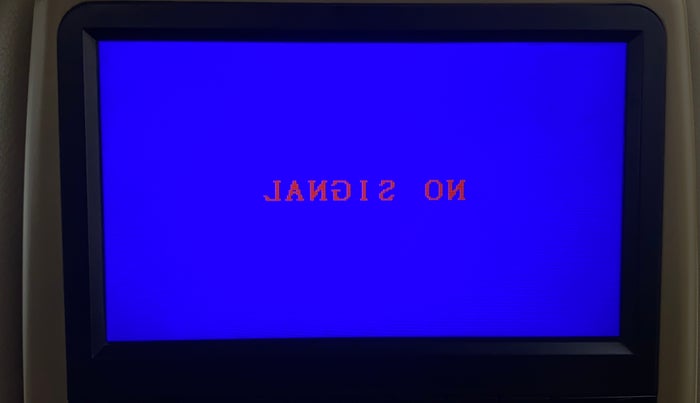 2014 Toyota Innova 2.5 GX 7 STR LIMITED EDITION, Diesel, Manual, 85,512 km, Display Screen For Rear Passengers