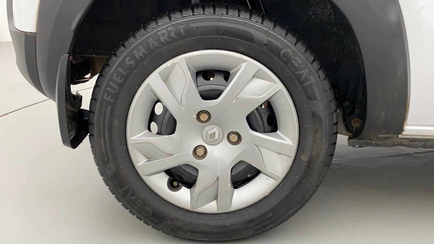 2021 Renault Kwid RXT 1.0 (O), Petrol, Manual, 39,590 km, Right Rear Wheel