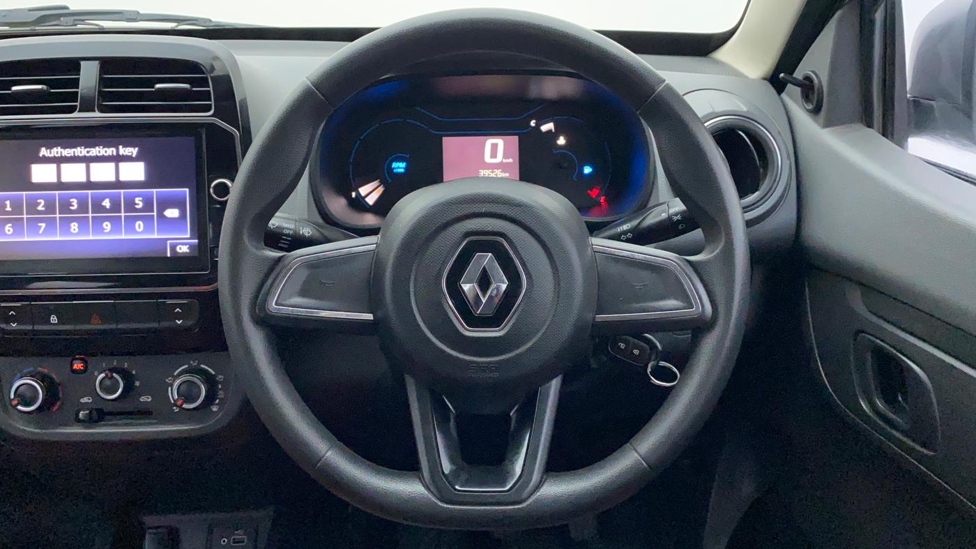 2021 Renault Kwid RXT 1.0 (O), Petrol, Manual, 39,590 km, Steering Wheel Close Up