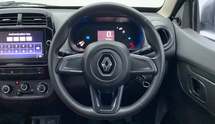 2021 Renault Kwid RXT 1.0 (O), Petrol, Manual, 39,590 km, Steering Wheel Close Up