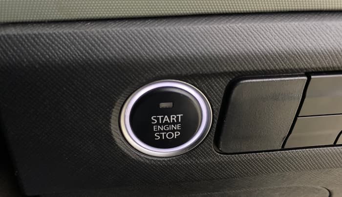 2025 Tata PUNCH Adventure Plus (S) iCNG, CNG, Manual, 18,031 km, Keyless Start/ Stop Button