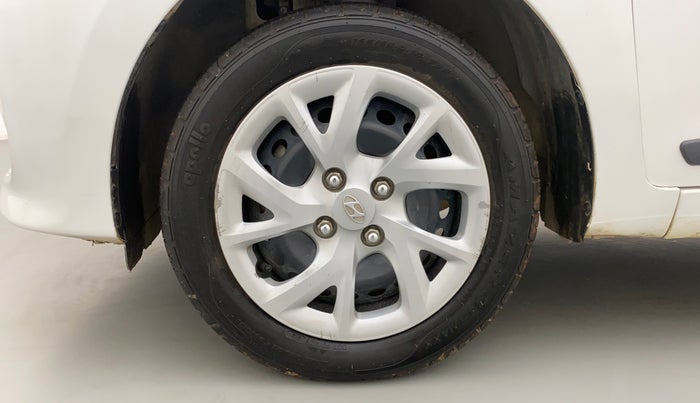 2020 Hyundai Grand i10 MAGNA 1.2 KAPPA VTVT, Petrol, Manual, 31,057 km, Left Front Wheel