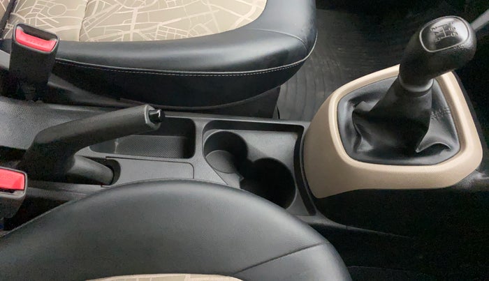 2020 Hyundai Grand i10 MAGNA 1.2 KAPPA VTVT, Petrol, Manual, 31,057 km, Gear Lever