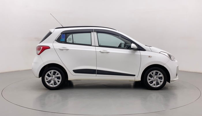 2020 Hyundai Grand i10 MAGNA 1.2 KAPPA VTVT, Petrol, Manual, 31,057 km, Right Side View