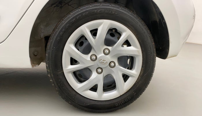 2020 Hyundai Grand i10 MAGNA 1.2 KAPPA VTVT, Petrol, Manual, 31,057 km, Left Rear Wheel