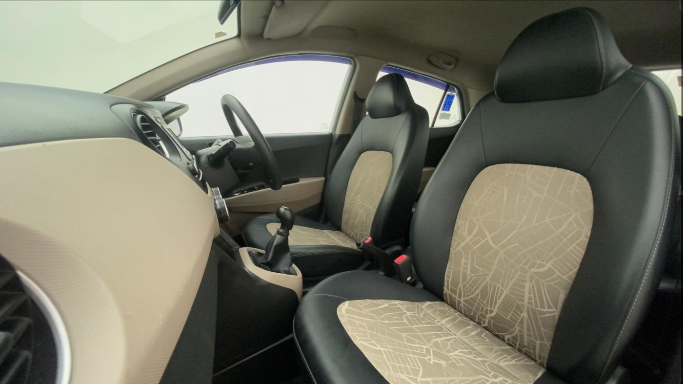 2020 Hyundai Grand i10 MAGNA 1.2 KAPPA VTVT, Petrol, Manual, 31,057 km, Right Side Front Door Cabin
