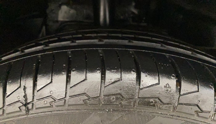 2019 Tata NEXON XM DIESEL, Diesel, Manual, 97,462 km, Right Front Tyre Tread