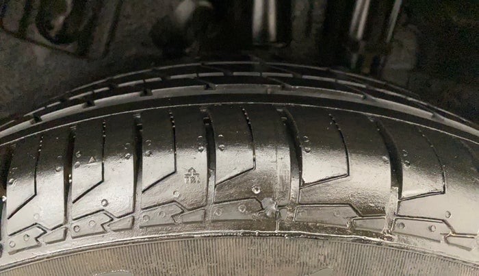 2019 Tata NEXON XM DIESEL, Diesel, Manual, 97,462 km, Left Rear Tyre Tread