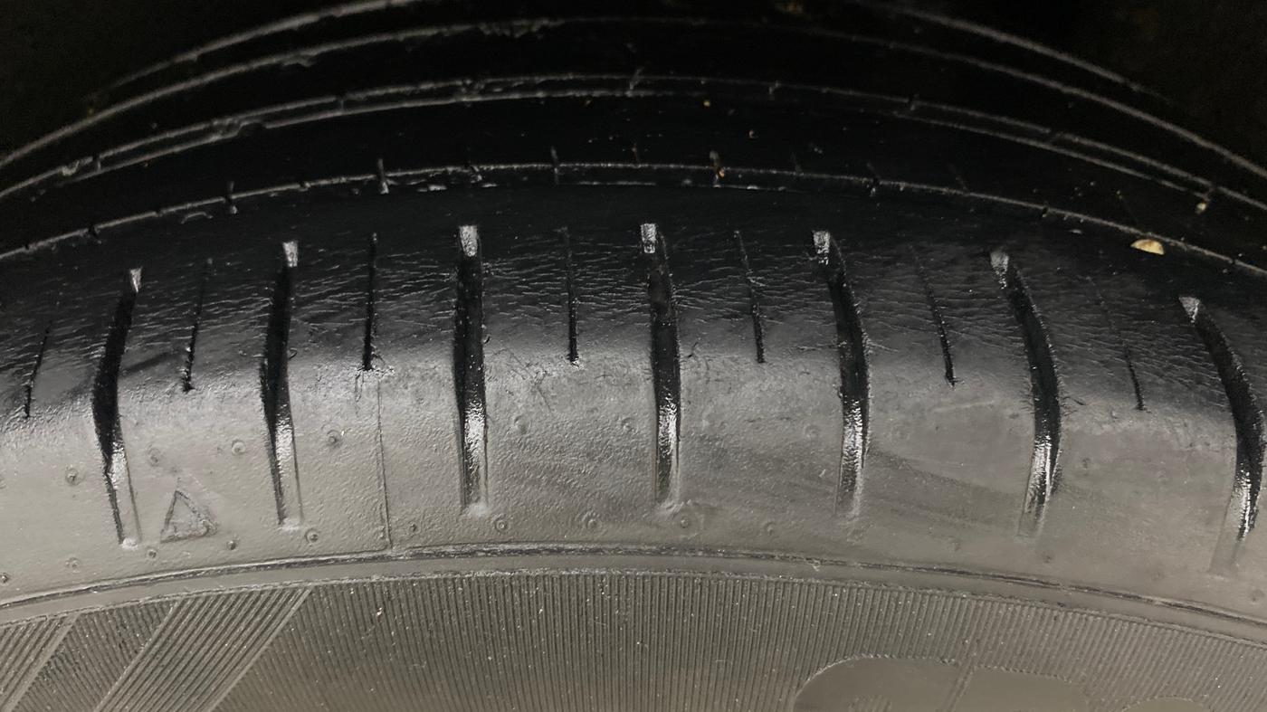 2021 Maruti Baleno ZETA PETROL 1.2, Petrol, Manual, 48,696 km, Left Rear Tyre Tread