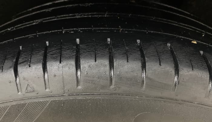 2021 Maruti Baleno ZETA PETROL 1.2, Petrol, Manual, 48,696 km, Left Rear Tyre Tread