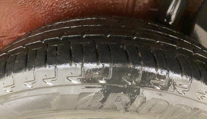 2017 Maruti IGNIS ZETA 1.2 AMT, Petrol, Automatic, 1,03,288 km, Left Rear Tyre Tread