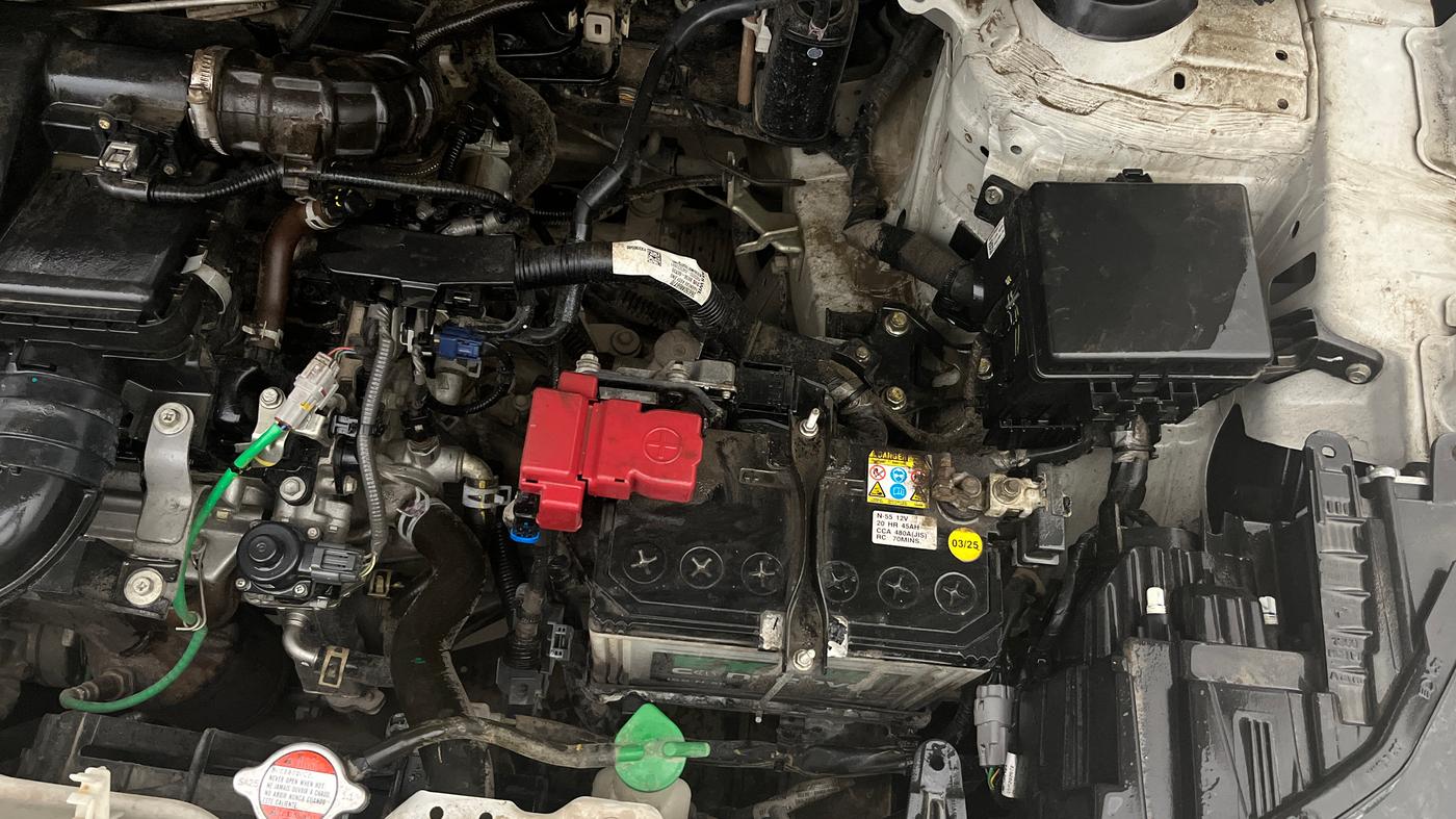 2025 Maruti BREZZA ZXI SMART HYBRID , Petrol, Manual, 34,795 km, Engine View - Left