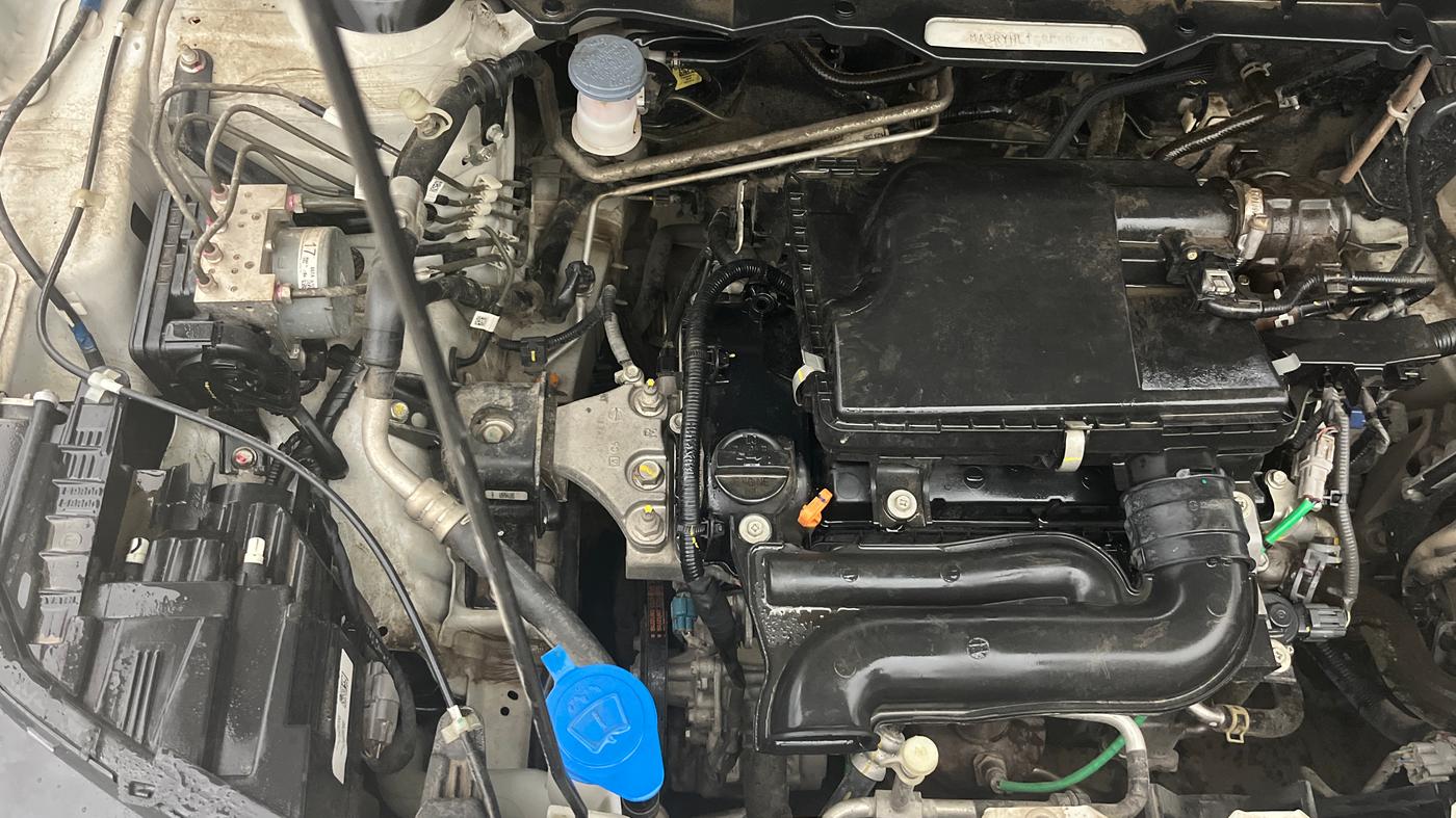 2025 Maruti BREZZA ZXI SMART HYBRID , Petrol, Manual, 34,795 km, Engine View - Right