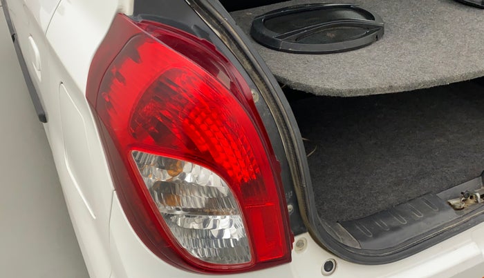 2017 Maruti Alto 800 LXI, Petrol, Manual, 25,868 km, Left tail light - Minor scratches
